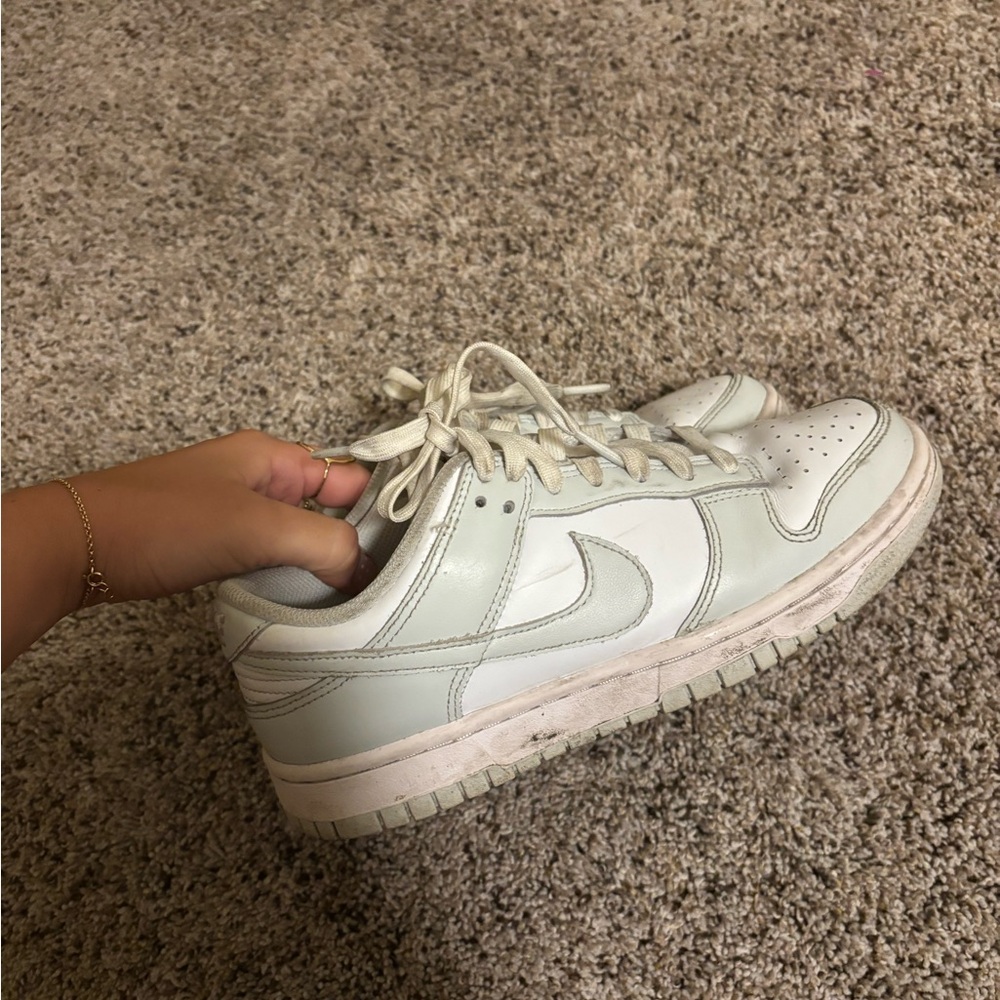 Nike Women's White and Gray Sneakers